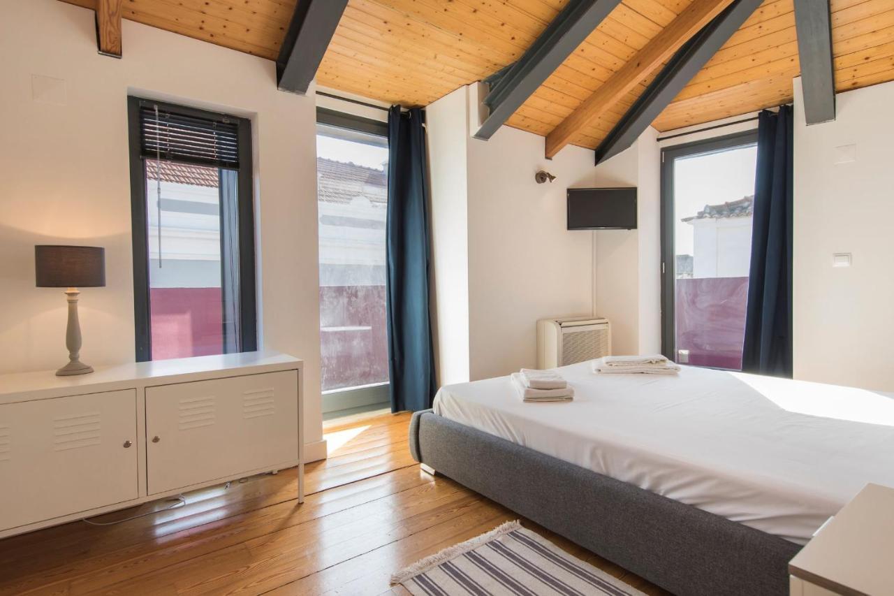 Bairro Alto Stunning Flat With Balcony By Lovelystay Lisbona Esterno foto