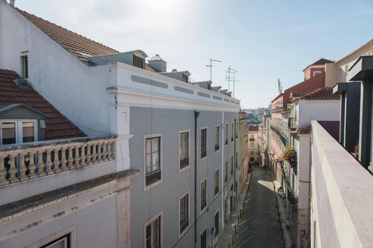 Bairro Alto Stunning Flat With Balcony By Lovelystay Lisbona Esterno foto