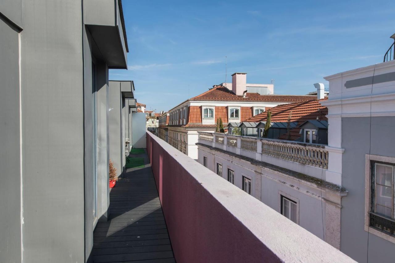Bairro Alto Stunning Flat With Balcony By Lovelystay Lisbona Esterno foto