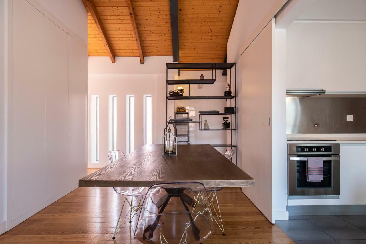 Bairro Alto Stunning Flat With Balcony By Lovelystay Lisbona Esterno foto